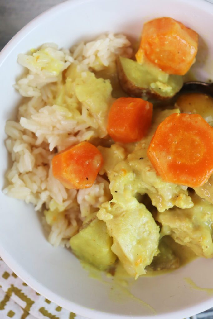 Yellow Chicken Curry with Potatoes & Carrots