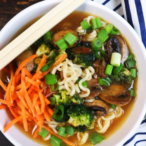 Mushroom and Broccoli Ramen Noodle Soup