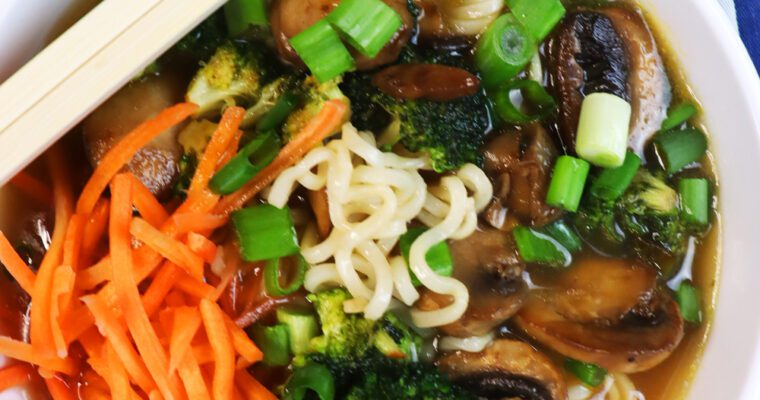 Mushroom and Broccoli Ramen Noodle Soup